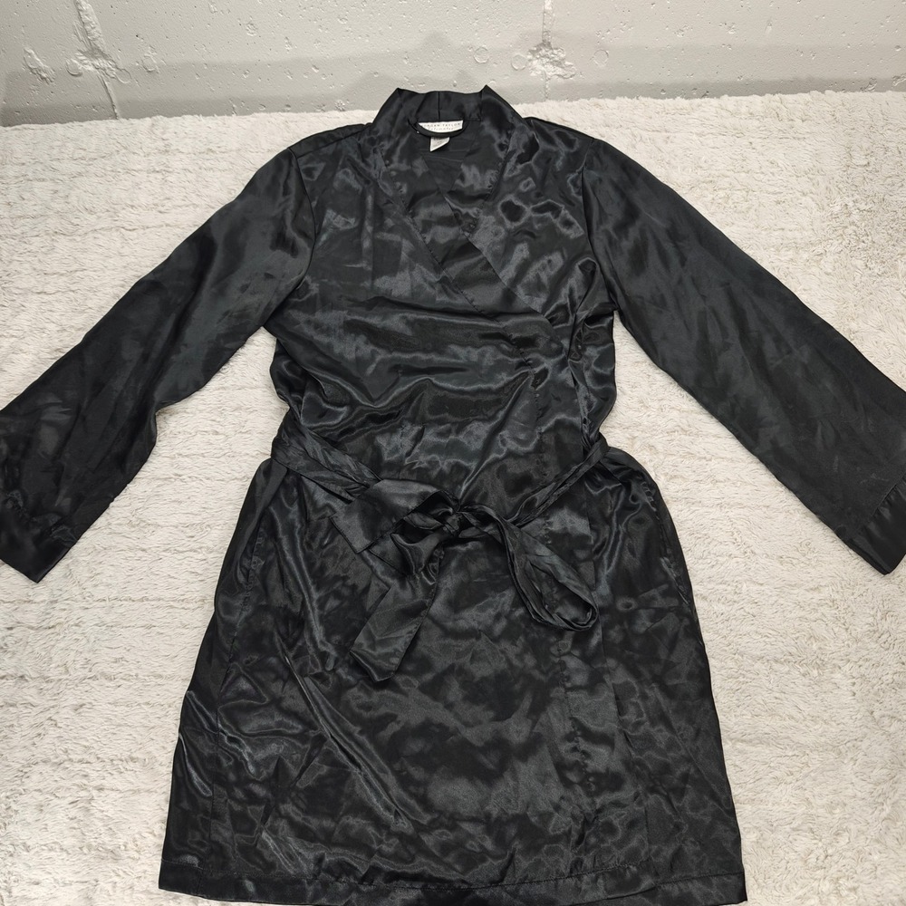 VTG 90s Black Satin Robe Morgan Taylor Intimates Luxury Sexy Goth Pockets Womens